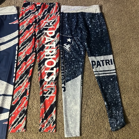 NFL New England Patriots ladies size small four pair fan leggings - Picture 3 of 5